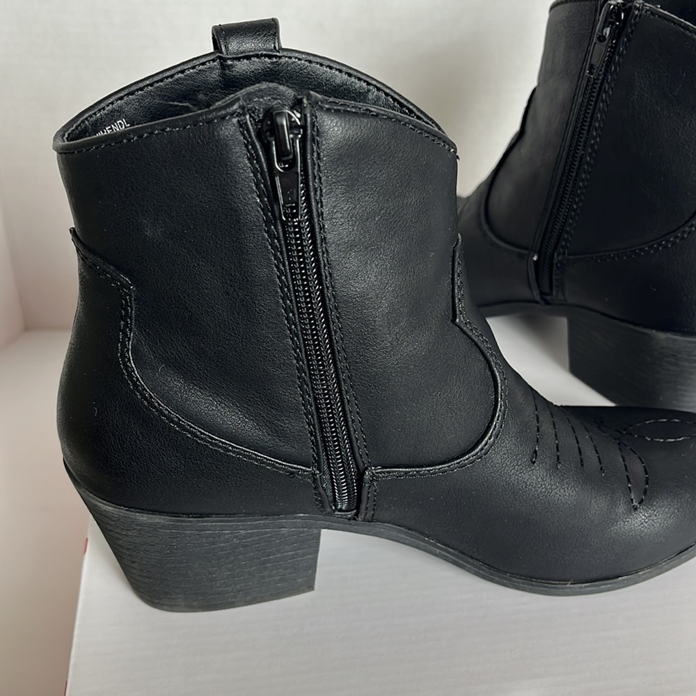 NWOT Rampage Ankle Boots - Picture 7 of 12